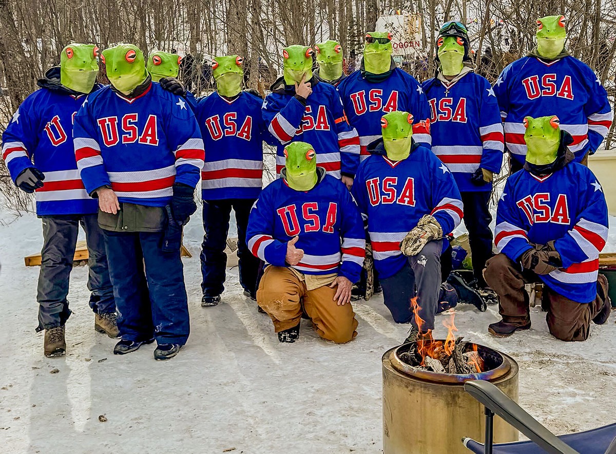 W_Frog-on-a-Log_gp8_©USNTC-CamdenSnowBowl